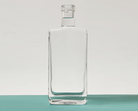 Bottiglia rettangolare da 350ml con finitura GPI Extra White Flint Glass Vodka Gin Bottle