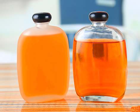 Bottiglie di vetro per succo di mela di dimensioni Mini da 100ml